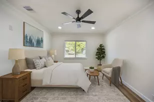 4830 Teton St, Houston, TX 77033 - Photo 16