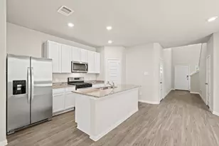 1106 Burkes Rdg Trl, Conroe, TX 77301 - Photo 2