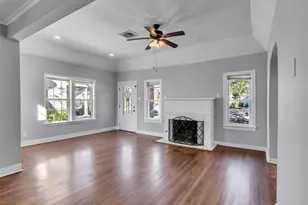 2141 Colquitt St, Houston, TX 77098 - Photo 24