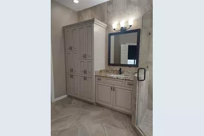 1601 N Lago Vista Court, Pearland, TX 77581 - Photo 6