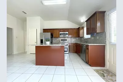 15514 Heritage Country Court, Friendswood, TX 77546 - Photo 16