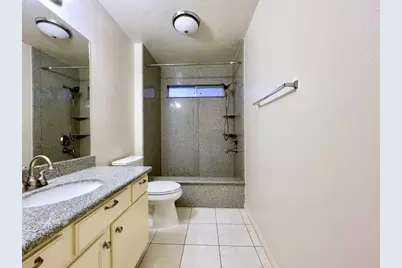 15514 Heritage Country Court, Friendswood, TX 77546 - Photo 22