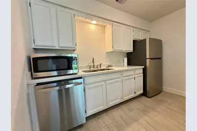 1412 N Avenue Q, Freeport, TX 77541 - Photo 16