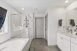 13911 Red River Dr, Baytown, TX 77523 - Photo 20