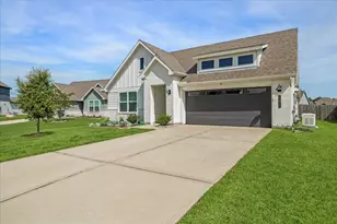 13911 Red River Dr, Baytown, TX 77523 - Photo 6