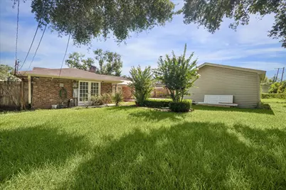 3806 Murworth Dr, Houston, TX 77025 - Photo 22