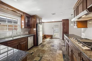 3806 Murworth Dr, Houston, TX 77025 - Photo 12