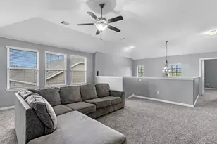 623 Orchid Hill Dr E, Conroe, TX 77301 - Photo 22