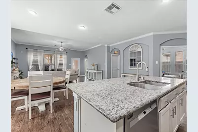 623 Orchid Hill Drive E, Conroe, TX 77301 - Photo 12