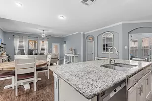 623 Orchid Hill Dr E, Conroe, TX 77301 - Photo 12