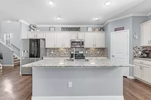 623 Orchid Hill Dr E, Conroe, TX 77301 - Photo 10