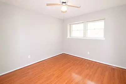 13511 Brook Hollow Drive, Sugar Land, TX 77498 - Photo 8