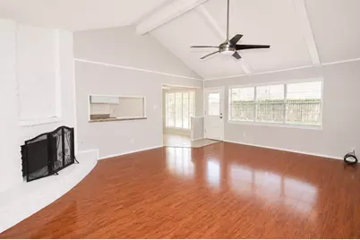 13511 Brook Hollow Drive, Sugar Land, TX 77498 - Photo 4
