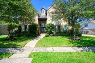 13926 Windwood Falls Ln, Humble, TX 77396 - Photo 2