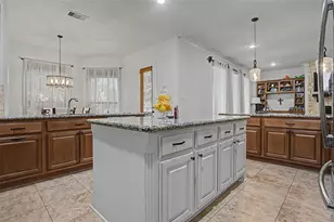 13926 Windwood Falls Ln, Humble, TX 77396 - Photo 10