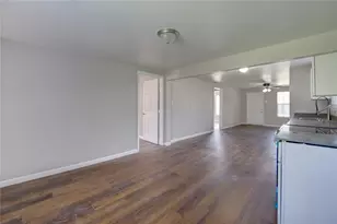7957 Ritz St, Houston, TX 77028 - Photo 20