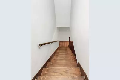 109 Amundsen Street, Houston, TX 77009 - Photo 8