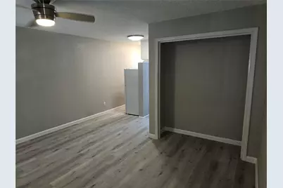 2501 Yoakum Boulevard #13, Houston, TX 77006 - Photo 22