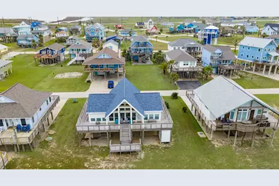 12922 Jolly Roger Drive, Freeport, TX 77541 - Photo 2