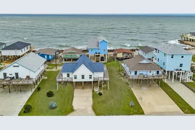 12922 Jolly Roger Drive, Freeport, TX 77541 - Photo 4