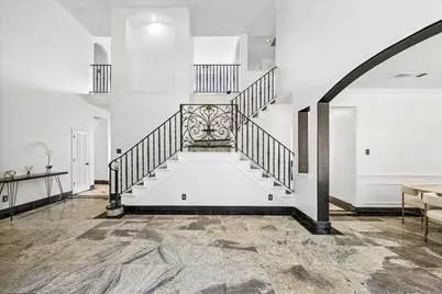 39 Oakmere Place, Sugar Land, TX 77479 - Photo 4