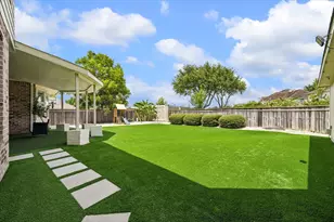 39 Oakmere Pl, Sugar Land, TX 77479 - Photo 28