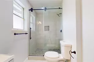 210 Outlook Dr, Houston, TX 77034 - Photo 18