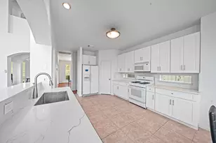 10319 Stanbrook Dr, Houston, TX 77089 - Photo 8