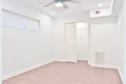 219 Marshall Street #106, Houston, TX 77006 - Photo 6