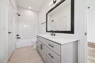 1739 Ojeman Point Ln, Houston, TX 77055 - Photo 26