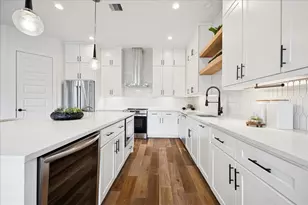 1739 Ojeman Point Ln, Houston, TX 77055 - Photo 4