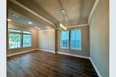 9503 Crescent Mill Drive, Missouri City, TX 77459 - Photo 2