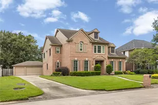 3607 Big Piney Dr, Houston, TX 77345 - Photo 2