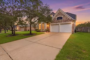 13806 Cove Landing Ln, Rosharon, TX 77583 - Photo 1