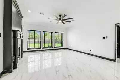 11915 Helene Court, Pinehurst, TX 77362 - Photo 6