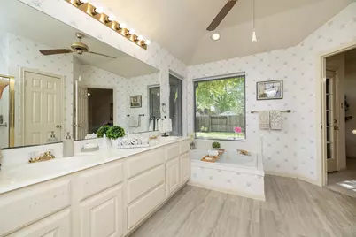 7810 Timberline Run Lane, Houston, TX 77095 - Photo 22