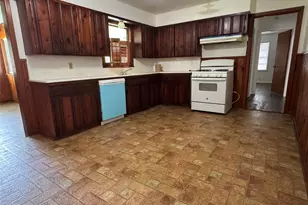 5480 Thames, Beaumont, TX 77708 - Photo 6