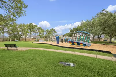 6146 Bradie Court, League City, TX 77573 - Photo 30