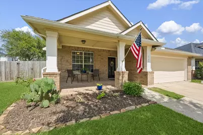 6146 Bradie Court, League City, TX 77573 - Photo 2