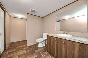 18292 Bellfounder Dr, Conroe, TX 77306 - Photo 8