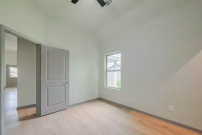 1909 Oregon Street, Baytown, TX 77520 - Photo 26