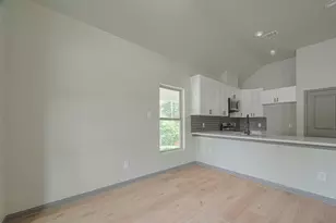 1909 Oregon St, Baytown, TX 77520 - Photo 10