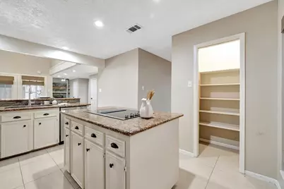 4330 Shady Springs Drive, Seabrook, TX 77586 - Photo 18