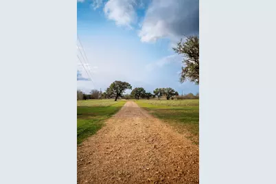 1689 County Road 315, Yoakum, TX 77995 - Photo 42