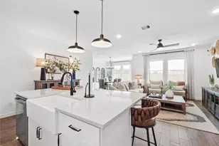 102 Lantana Ln, Huntsville, TX 77340 - Photo 4