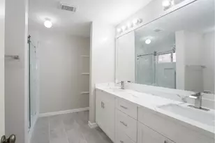 16003 Surrey Woods Dr, Friendswood, TX 77546 - Photo 28