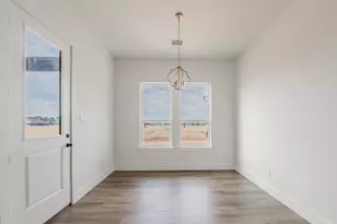 337 Buffalo Trail, Angleton, TX 77515 - Photo 4