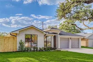 1803 Seaspray Ct, Houston, TX 77008 - Photo 2