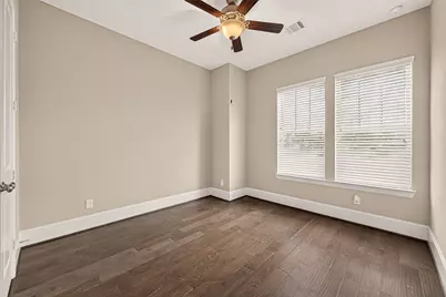 8326 Ginger Oak Street, Houston, TX 77055 - Photo 34