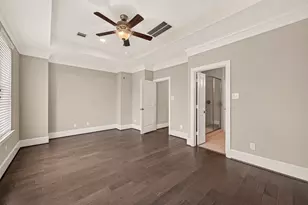 8326 Ginger Oak St, Houston, TX 77055 - Photo 14